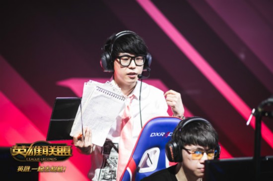 LOL春赛季:RNG与WE对决 谁将代表中国出征