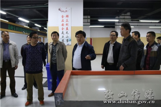 胡昆调研城区农贸市场建设情况