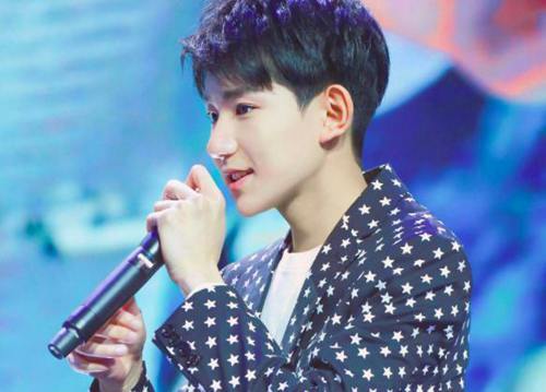 《快乐大本营》20周年将改版:王源、杨迪、刘