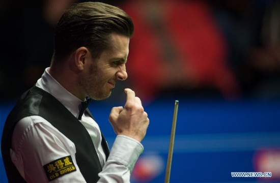 (SP)BRITAIN-SHEFFIELD-SNOOKER-WORLD CHAMPIONSHIP-SEMIFINAL-DING VS SELBY 