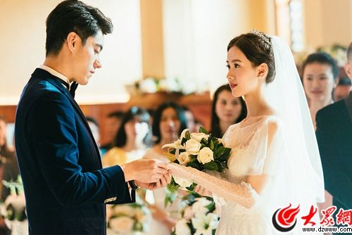 李程彬《求婚大作战》新郎不易当 婚礼热到湿