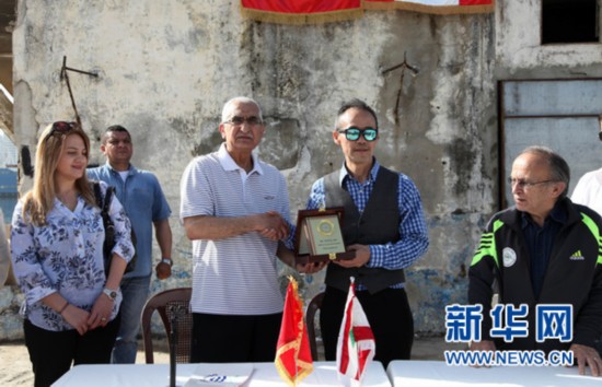 ���գ��������ͧ���ϻ�����������ͧ���ϻ���ϯ���й���Ƽ��Ŷ��»���ϯ��ʯ����λ��������׶���³�ظ۸������������ͧ���ϻ�ѵ�����ģ�������۵���ͧѡ��һ��ͧ�������������˼����ơ��»������ߡ������¡���