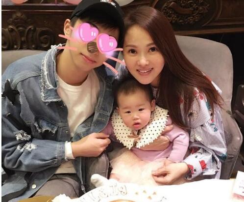 伊能静感谢儿子 与前夫哈林离婚但对小王子的疼爱从来