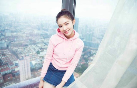 Angelababy李冰冰秦岚 她们谁把粉色穿得更“少女”？