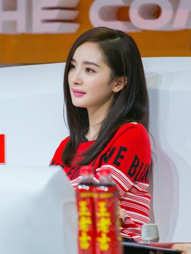 杨幂 明日之子 秀《爱的供养》 好妹妹竟互扇耳