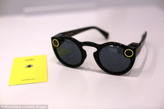 Snapchat眼镜增加AR功能 展望50亿美元市场