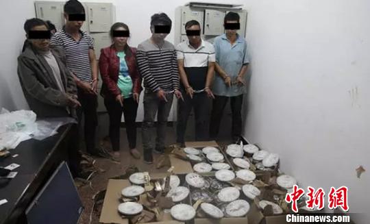 贩毒团伙将46公斤冰毒伪装成“饼茶” 被云南警方破获