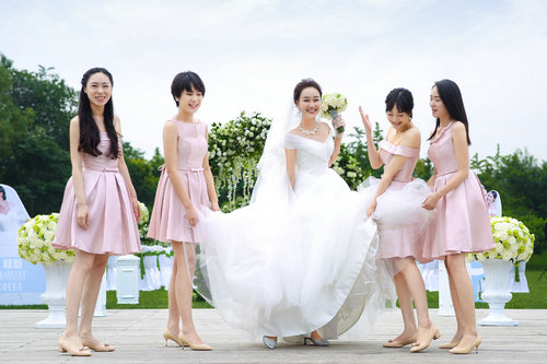 《外科风云》收官 蓝盈莹迎高甜 大婚