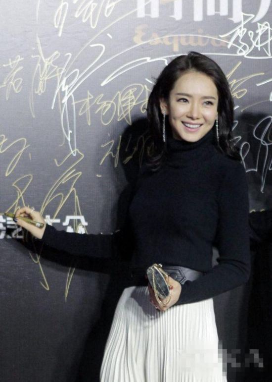 明星签名长啥样?古天乐王源字体笑翻 大张伟出