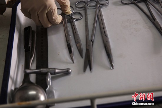 80后女法医:想成为孩子超cool的榜样