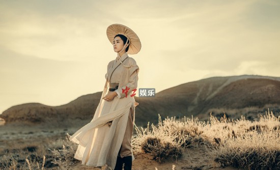 白鹿担纲《西游记女儿国》女一 捉妖师人设引关注