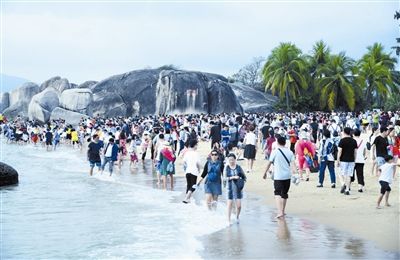 天涯海角今年已接待游客230万