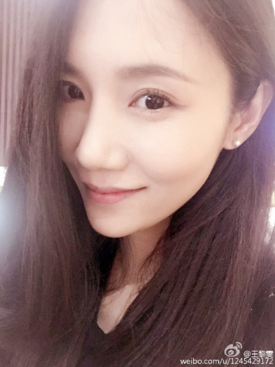 小包总杨烁妻子儿子小包包曝光 王黎雯和刘