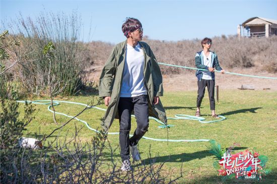 新晋导游张若昀南非之行出师不利 贵公子掉线