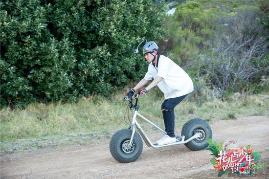 新晋导游张若昀南非之行出师不利贵公子掉线