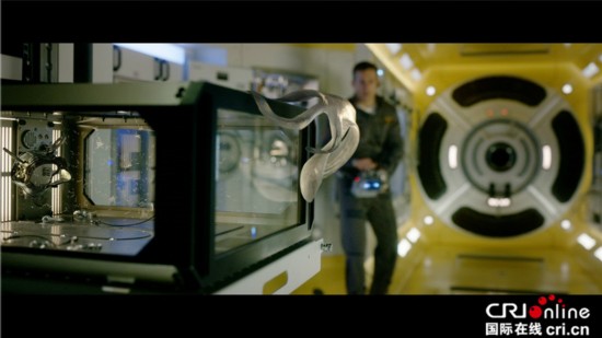 《异星觉醒》火星萌宠养成记:最纯真杀人魔的