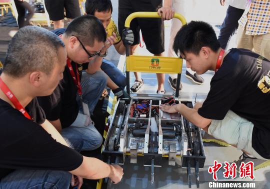 2017MLF无限制机器人格斗职业联赛重庆站正