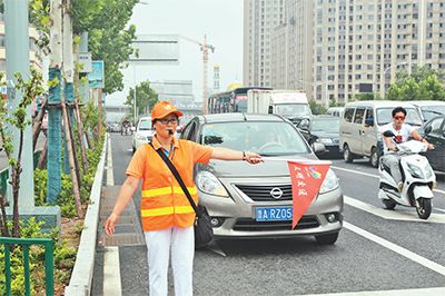 济南强化城市基层党组织领导核心作用,让党员