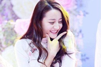 丽热巴被曝耍大牌 粉丝爆料称热巴私下非常傲