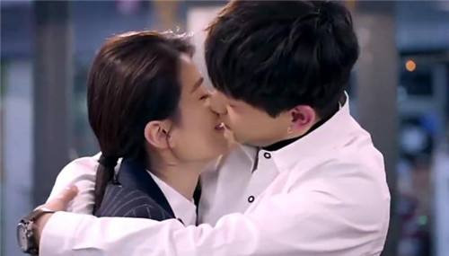 欢乐颂2关关和谢童的结局是什么 曲筱绡调查谢