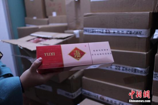 深圳、广州警方破获特大制贩假烟案 查获成品