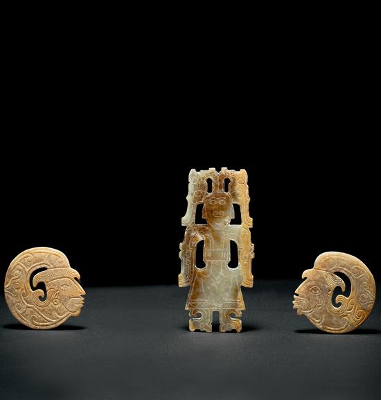 �������˼���������һ��3��

����D3.5cm��H7.3cm

������Դ�������ã��౾���ɾɲ�

�������ۣ�RMB 30��000-50��000

�����ɽ��ۣ�55.2��Ԫ