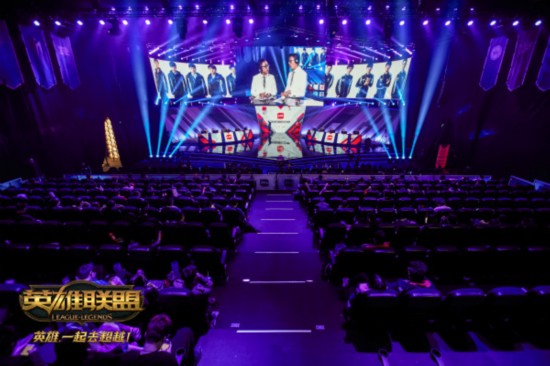 《英雄联盟》LPL夏季赛今日开启 揭幕战RNG