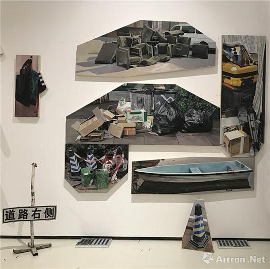 倪超然 《In Place, Out of Place》 尺寸可变 指导老师:熊莉钧
