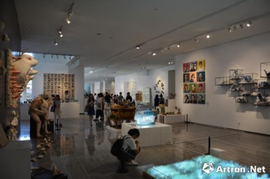 2017“开放的六月——四川美术学院毕业创作/设计展现场