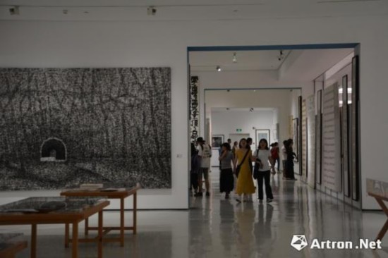 2017“开放的六月——四川美术学院毕业创作/设计展现场