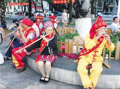 黎族人口_黎族