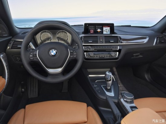 () 2ϵ 2017 230i Convertible
