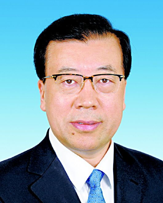 山东选出新一届省委常委领导班子 4人新晋常委