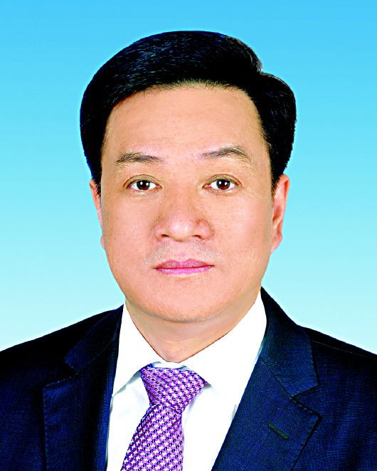 山东选出新一届省委常委领导班子 4人新晋常委