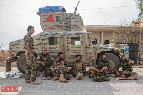 美军称摩苏尔IS已成困兽:不足千人 重武器皆被