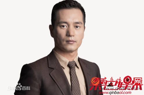 安以轩老公陈荣炼身家背景 多重身份追了一年