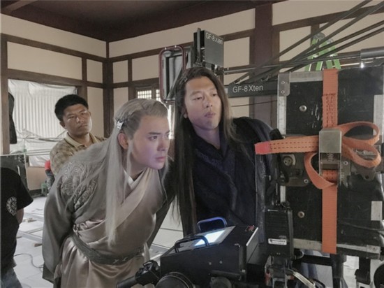 凌潇肃新戏《斗破苍穹》杀青 超级大反派即将