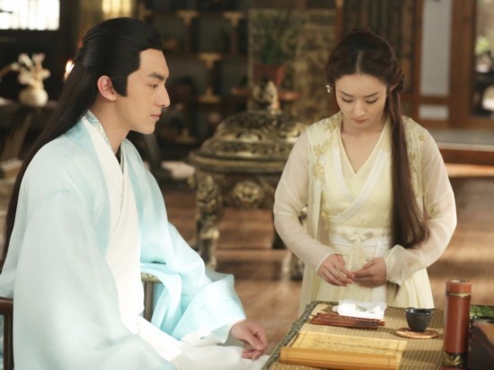 《楚乔传》宇文玥母亲为什么发疯? 宇文玥母亲