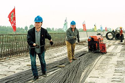 山东淄博临淄区党性教育体检让党员强肌健体