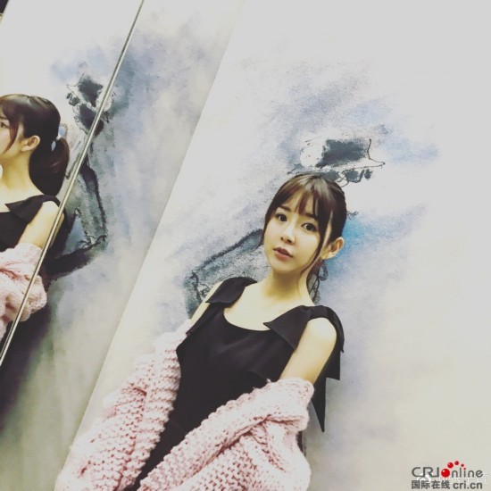 陈赫娇妻张子萱晒日本逛吃照 网友:下次去也要