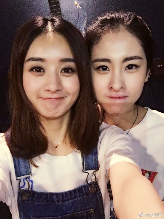 娱乐圈高颜值好闺蜜合影:赵丽颖张碧晨 热巴杨