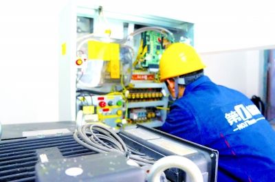 武汉市全力开展电梯维保质量提升行动