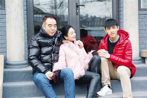 陈凯歌,陈红与小儿子陈飞宇