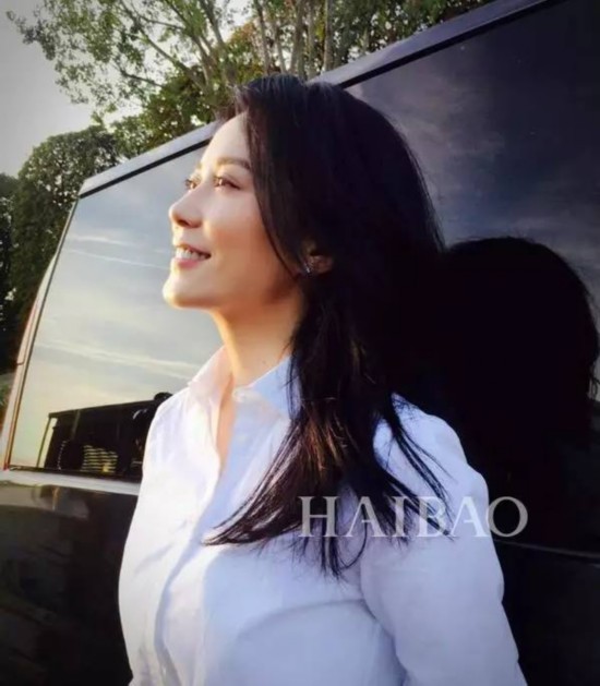 46岁美过倪妮和郑爽?俞飞鸿才是时光杀不死的