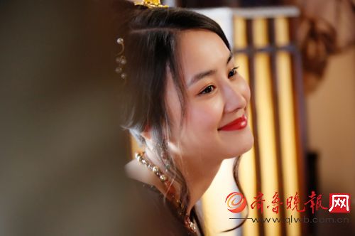 《新侠客行》热播 "乔五娘"胡雯月出水芙蓉美若天仙
