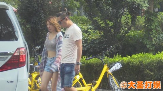 朱雨辰恋情曝光?朱雨辰女友资料:名字叫杜若(