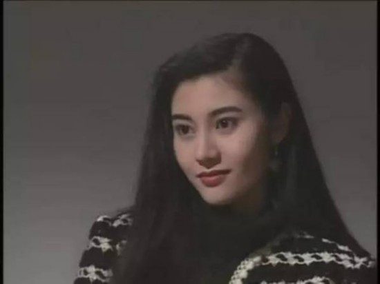 这部剧聚齐颜值巅峰的李嘉欣朱茵 但还被23岁