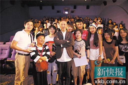 电影《深夜食堂2》主演小林薰：最爱“猪肉汤套餐”