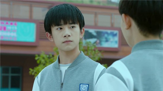 《我们的少年时代》尹柯邬童为何不和?因为邬