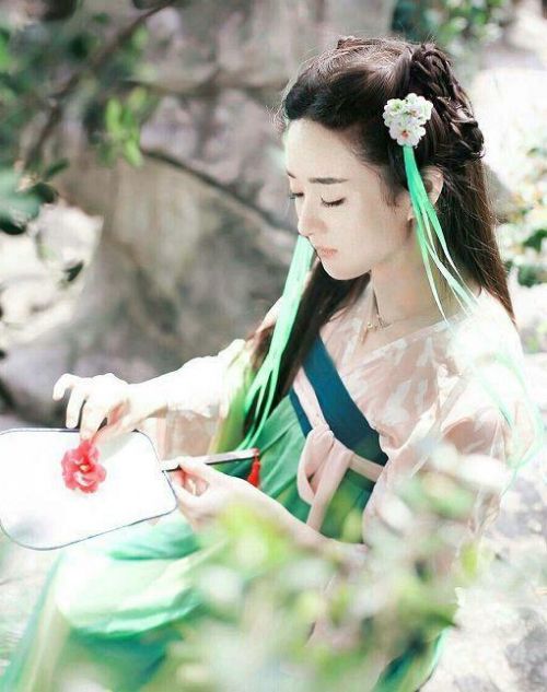 《楚乔传》剧透:因容貌与楚乔相似她被萧玉利